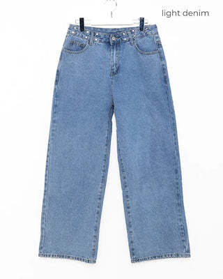 Pintuck pointed denim