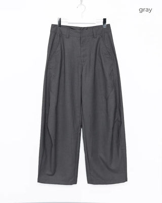Side-Tucked Rounded Pants
