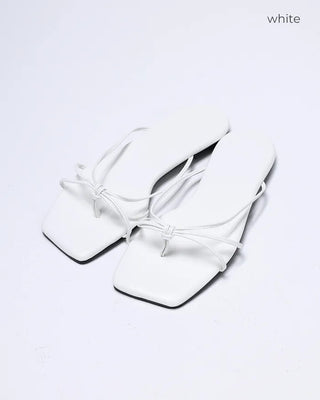 Square strap sandals
