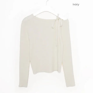 Asymmetrical Strap Knit