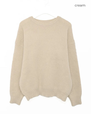 Loose-fit round-neck knit