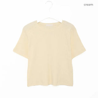 Heart-punched short-sleeved T-shirt