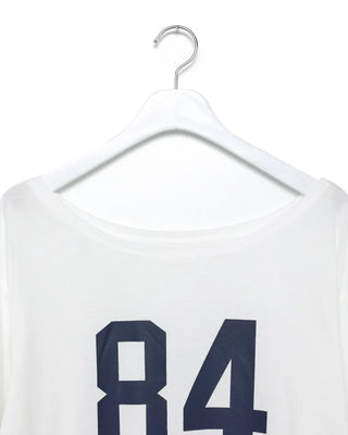 84 Off-shoulder T-shirt