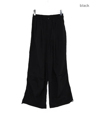 (Unisex) Back Elastic Wide Fit Nylon Pants
