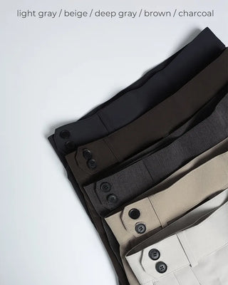 Two-button, one-pleat wide-leg slacks