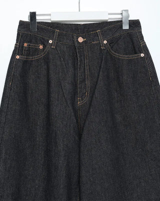 Rolled-up wide-leg denim