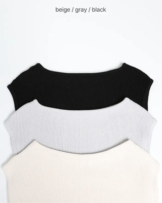 Simple ribbed boat neck sleeveless top