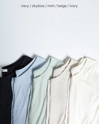 Semi-Closet Fit Round Neck Cardigan