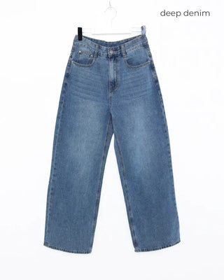 Wide-fit denim pants