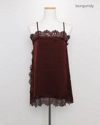 Lace sleeveless mini dress