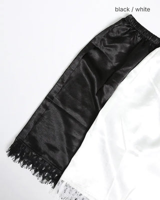Scalloped lace hem satin mini skirt