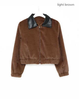 Leather collar fur jacket