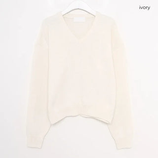 Alpaca V-neck knit
