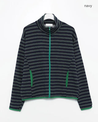 Half-neck striped zip