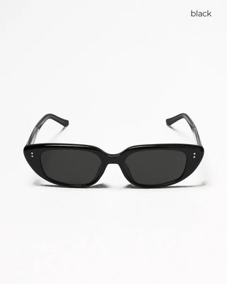 Trendy basic sunglasses