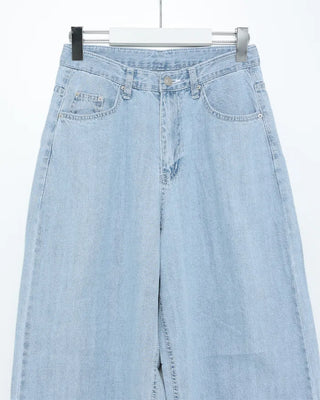 Summer light blue wide denim