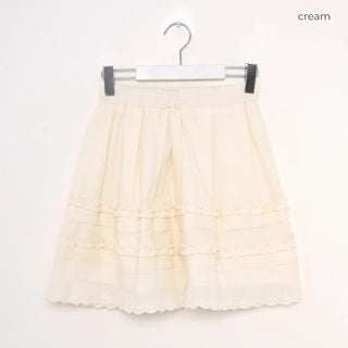 Lace medium skirt
