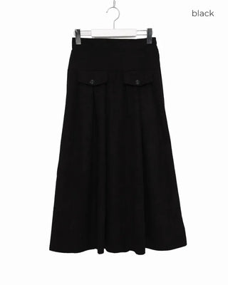 Corduroy pleated long skirt