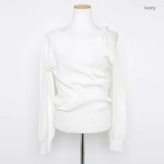 Strap-unbalanced shoulder knit