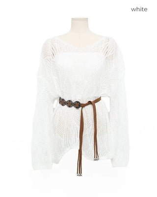 Sleeveless perforated knit set with belt