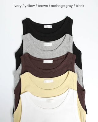 Round neck semi-cropped ribbed tank top