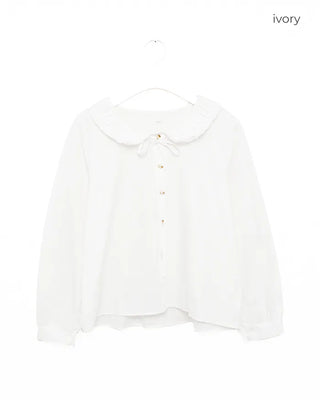 Round lace collar blouse