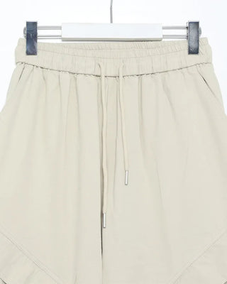 Cargo pants with elastic waistband and drawstring
