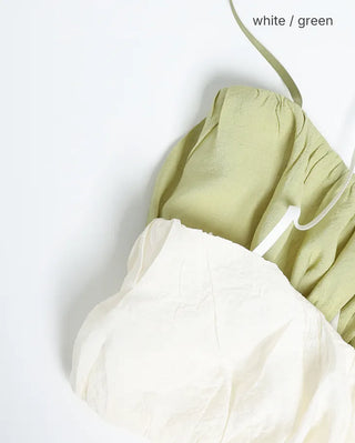Straphole neck wrinkle bralette