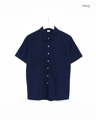 Simple short-sleeved shirt