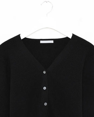 V-neck cropped ribbed cardigan
