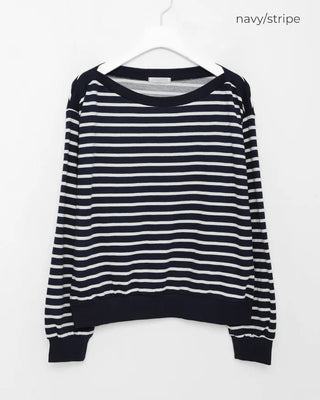 Striped off-shoulder sweatshirt