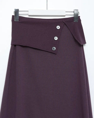 Button-detail long skirt