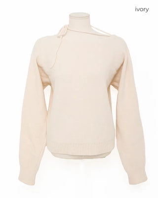 Ribbon tie knit