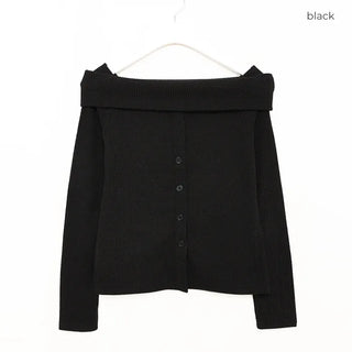 Off-shoulder button knit