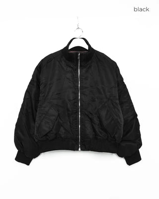 Stand-up neck flap unique pocket bomber jumper