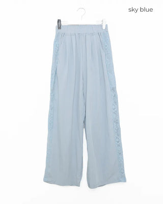 Side lace sweatpants