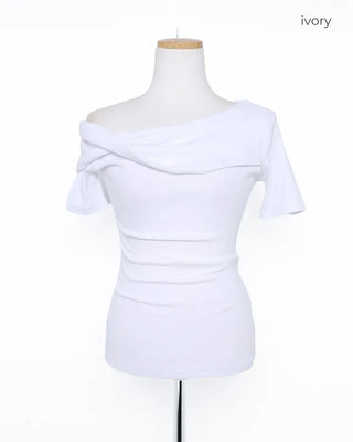 Unbalanced Shoulder Point T-Shirt