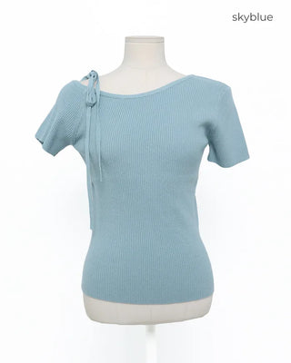 Asymmetrical Ribbon One-Shoulder Knit