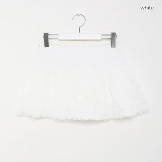 Lace mini skirt