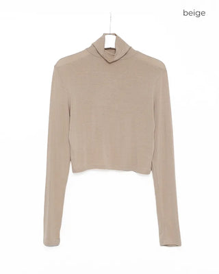 Cropped basic turtleneck T-shirt