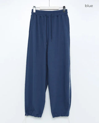 Side lace point sweatpants