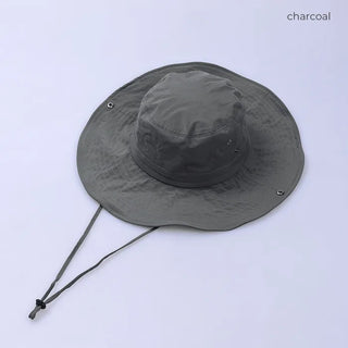 Simple bucket hat