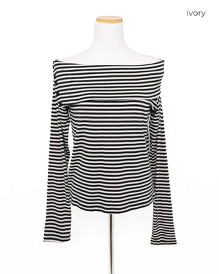 Striped off-shoulder long t-shirt