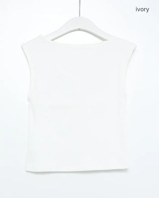 Boat neck piping tape sleeveless