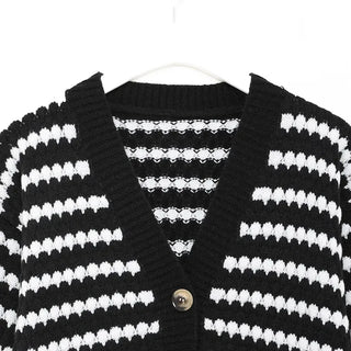 Wave Border Cardigan