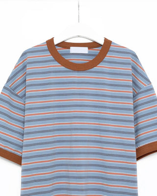 Colored striped short-sleeved T-shirt