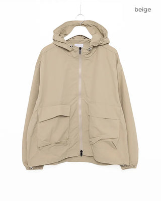 Nylon pocket windbreaker