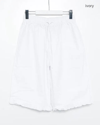 Frill hem easy wide half pants