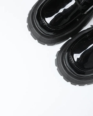 Volume sole lace-up loafers