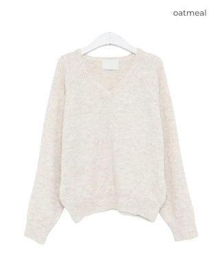 V-neck oversized knit